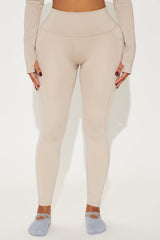 Vital Form 7/8 Elevate Active Legging - Light Taupe