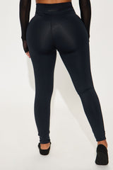 Pedals and Poses Elevate Active Legging - Black
