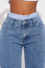 On Point Boxer Wide Leg Jeans - Medium Wash