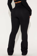 Resistance Effortless Seamless Active Legging - Black