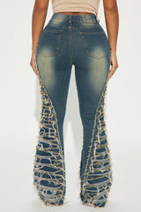 Feeling Brand New Tinted Flare Jeans - Medium Wash