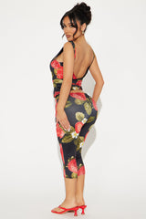Berry Berry Hot Capri Set - Black/combo