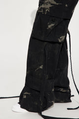 Level You Up Mineral Wash Cargo Pant - Black/combo