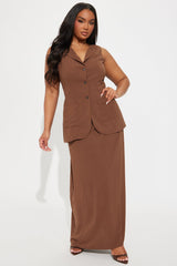Alina Vest And Maxi Skirt Set - Brown
