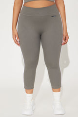 Court Cutie Effortless Seamless Active Capri Legging - Charcoal