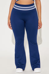 Caddy Crew Flex Seamless Active Yoga Pant - Midnight Blue