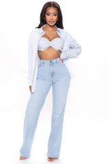 Can't You Relax Straight Leg Jeans - Light Wash