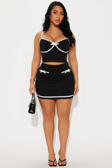 Minimalist Muse Mini Skirt Set - Black