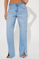Keeping After It Zipper Detail Straight Leg Jeans - Medium Wash