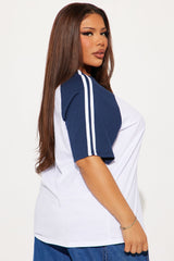 Good Karma Raglan Tee - Navy/combo