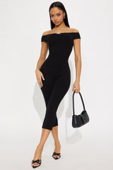 Clara Off Shoulder Ribbed Capri Set - Black