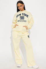 New York Or Nowhere Hoodie - Yellow