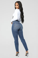 Burning Love High Rise Mom Jeans - Medium Blue Wash