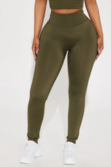 Claudia Elevate Active Legging - Olive