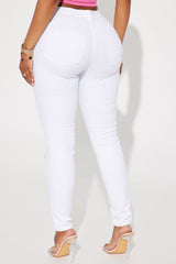 Tampa Booty Lifting Ripped Mid Rise Stretch Skinny Jeans - White