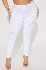 Tampa Booty Lifting Ripped Mid Rise Stretch Skinny Jeans - White