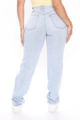 Favorite Getaway Destroyed Straight Leg Jeans - Light Blue Wash