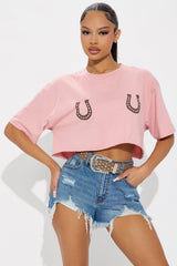Lucky Horseshoe Cropped Tee - Mauve