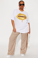 Glitter Lips Oversized Tee - White