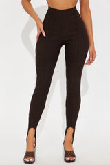 Highly Classified Stirrup Legging - Chocolate