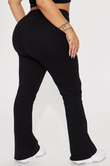 Petite Adriana Flare Pant - Black