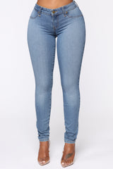 Flex Game Strong Low Rise Skinny Jeans - Light Blue Wash