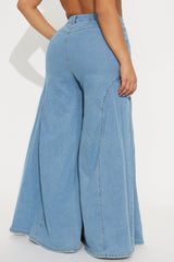 Kalinda Extreme Wide Leg Jeans - Medium Wash