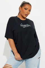 Boundless Butterfly Oversized Tee - Black