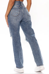 Go Off Boyfriend Distressed Jeans - Medium Blue Wash