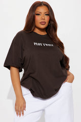 Plot Twist Tee - Dark Brown