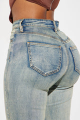 Set The Scene Stretch Stacked Straight Leg Jeans - Vintage Wash