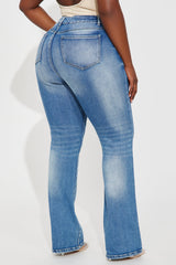Winnie Stretch Bootcut Jeans - Medium Wash