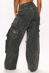 Lily High Rise Cargo Jeans - Green