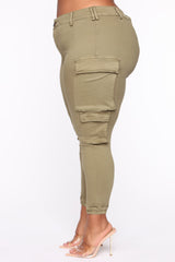 Kalley Cargo Pants - Olive