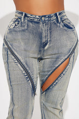 Locking In Stretch Straight Leg Jeans - Vintage Wash
