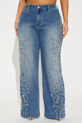 Della Stretch Straight Leg Jeans - Medium Wash