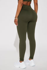Fighter Ribbed Active Legging In Infinity Seamless - Olive