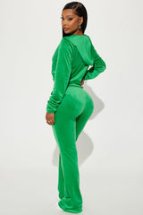 My Favorite Velour Pant Set - Kelly Green