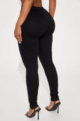 Tasha Pintuck Ponte Legging - Black