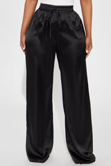 Elevate You Satin Pant - Black