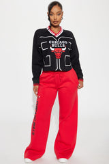Bulls Warm Up Wide Leg Pant - Red