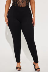 Tasha Pintuck Ponte Legging - Black