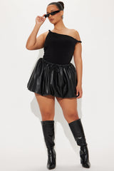 Verity Faux Leather Bubble Mini Skort - Black