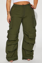 Talk It Up Oversized Distressed Washed Cargo Pant - Olive