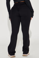 Nyma Ruched Yoga Pant - Black
