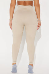 Reach Higher 7/8 Flex Active Legging - Light Taupe