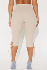 Pirouette Super Soft Active Capri - Light Taupe
