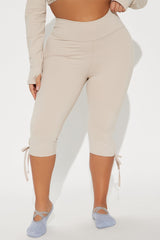Pirouette Super Soft Active Capri - Light Taupe