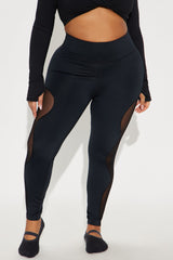 Pedals and Poses Elevate Active Legging - Black